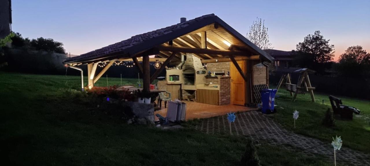 Casa Vacanza Con Piscina,Area Giochi Bambini. Santa Maria della Versa Dış mekan fotoğraf